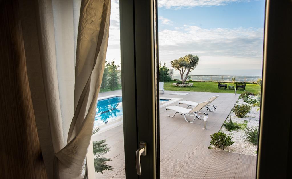 Villa Horizon Skouloúfia Стая снимка